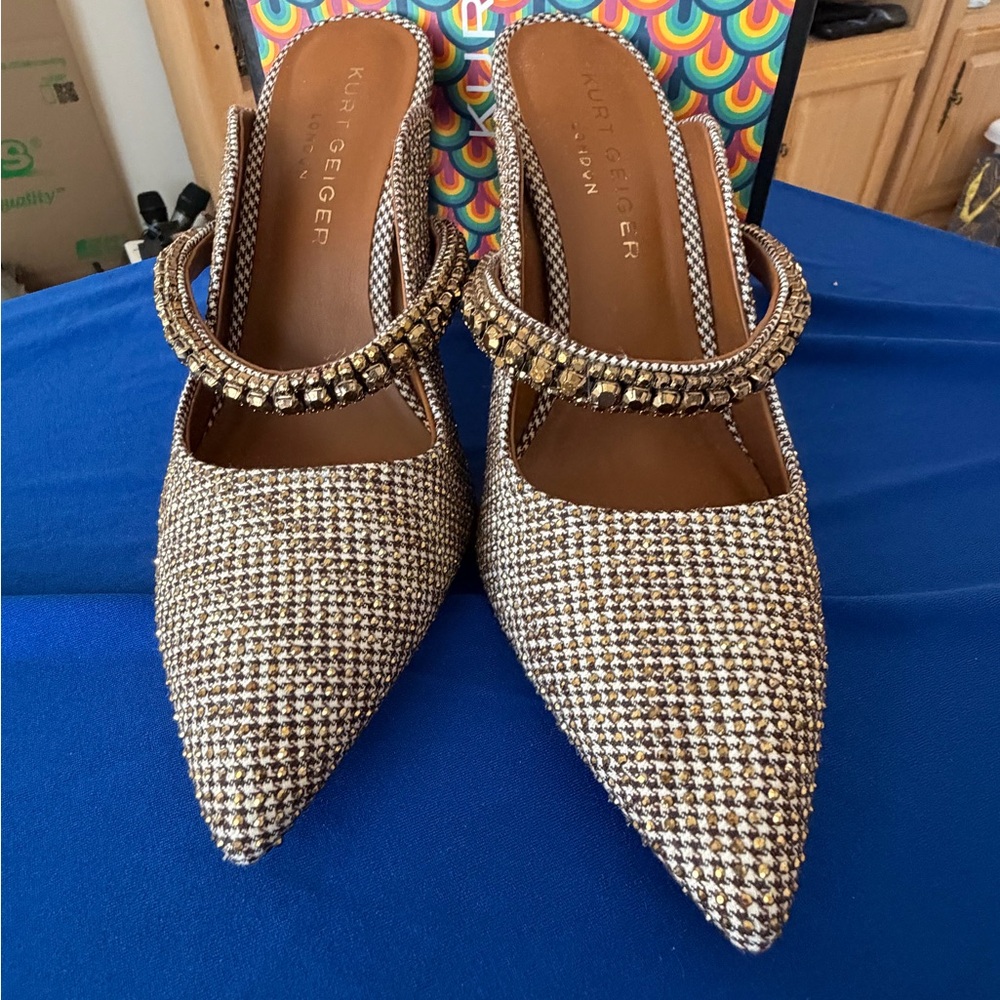 Kurt Geiger Elegant Brown Houndstooth Heels - Picture 2 of 5